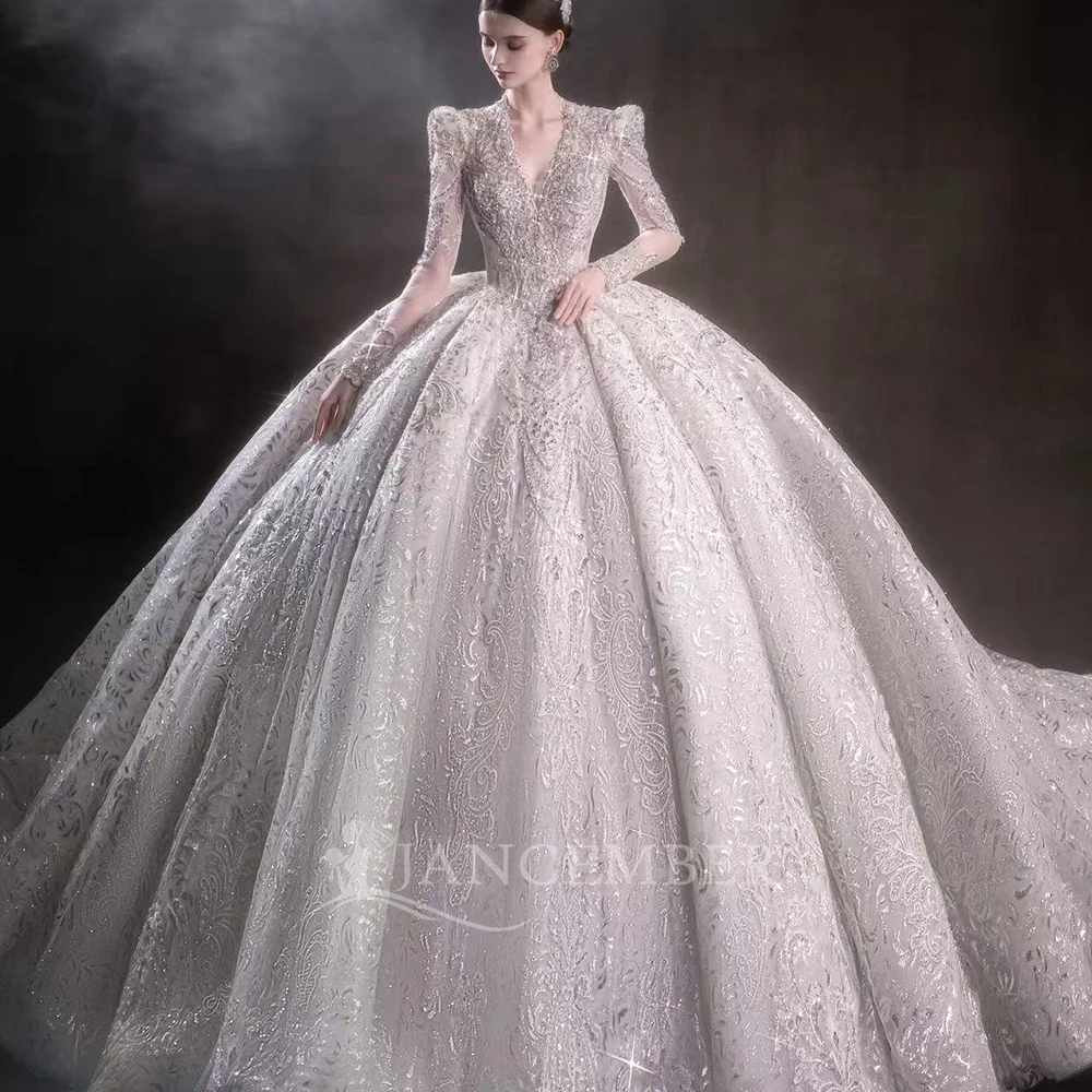 

Ivory Gorgeous Ball Gown Wedding Dress Princess Long Sleeve V Neck Bridal Gowns Wedding Dress فساتين حفلات الزفا