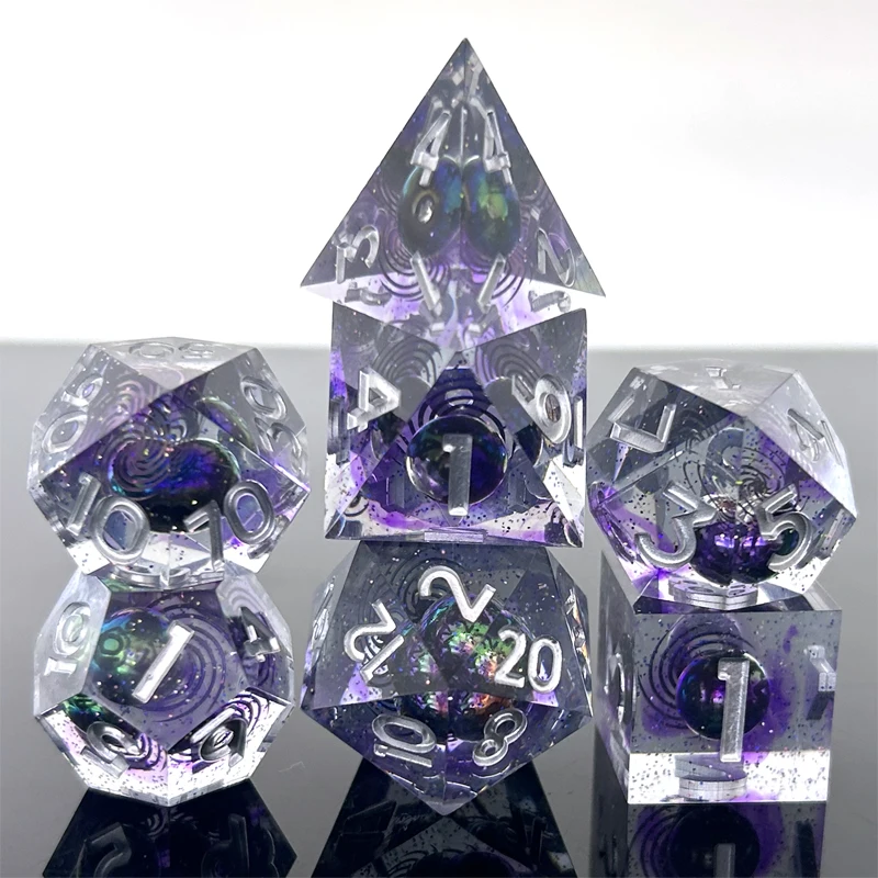 

Seven Butterfly Planet Resin Dice Set Multi sided Fantasy Board Game Dice Suitable for DND Running Team TRPG Games