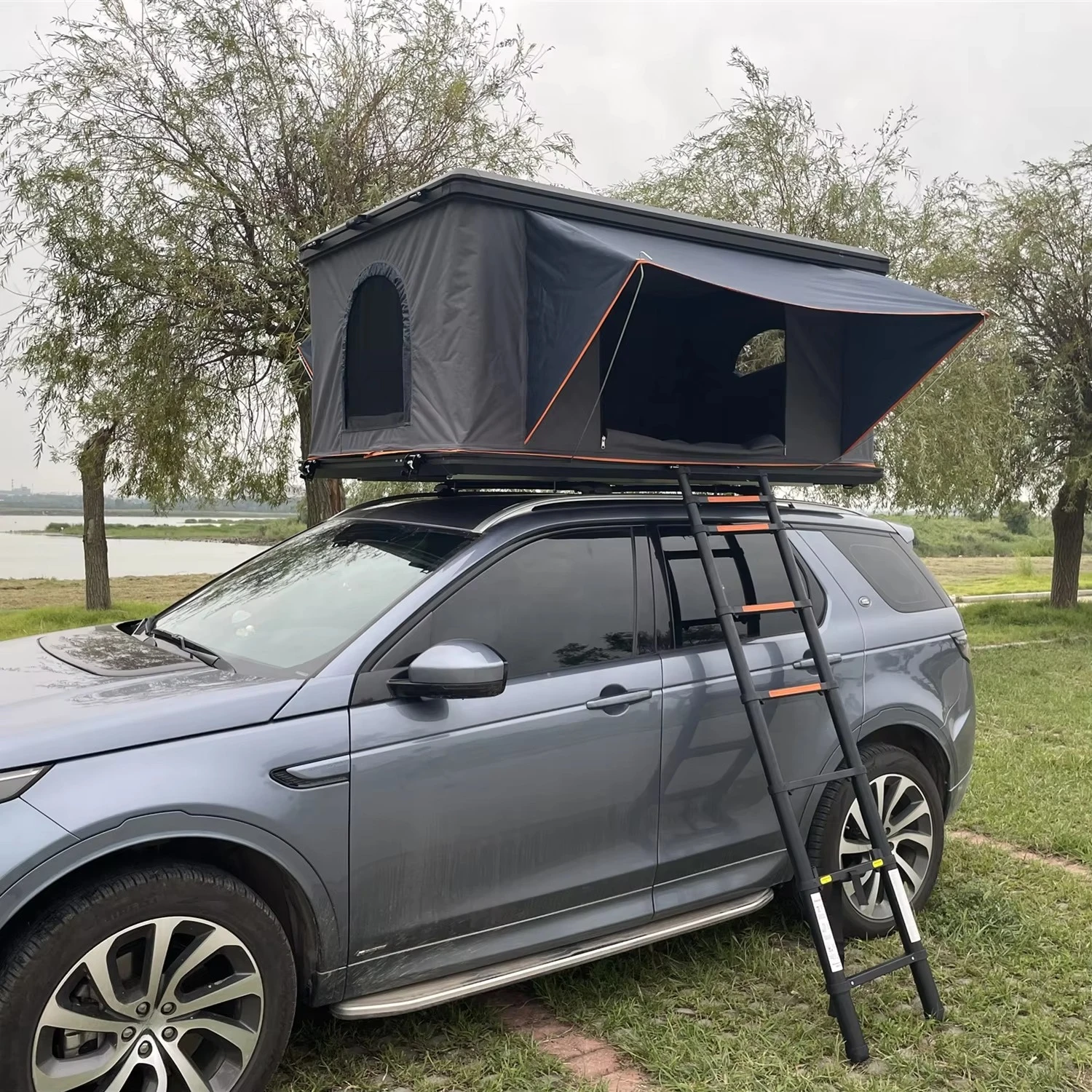 Hard Shell Roof Top Tent for Camping SUV Roof Top Tent