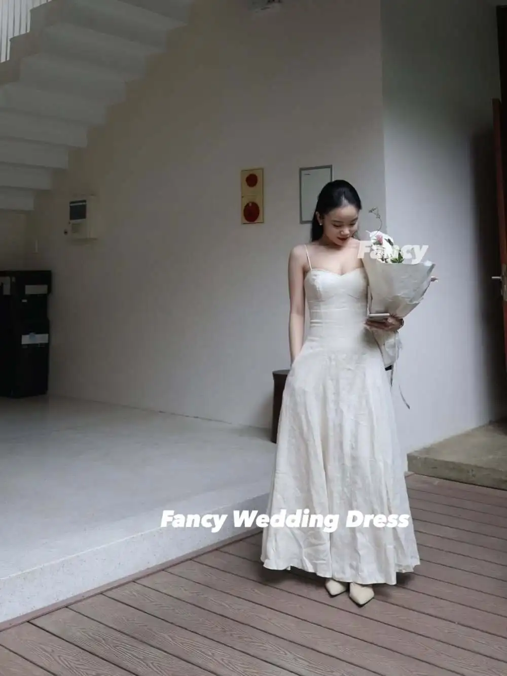 Elegancka koreańska suknia ślubna na ramiączkach spaghetti, linia A, elastyczna satyna, suknia wieczorowa, gorset z tyłu, możliwość personalizacji 웨딩드레스