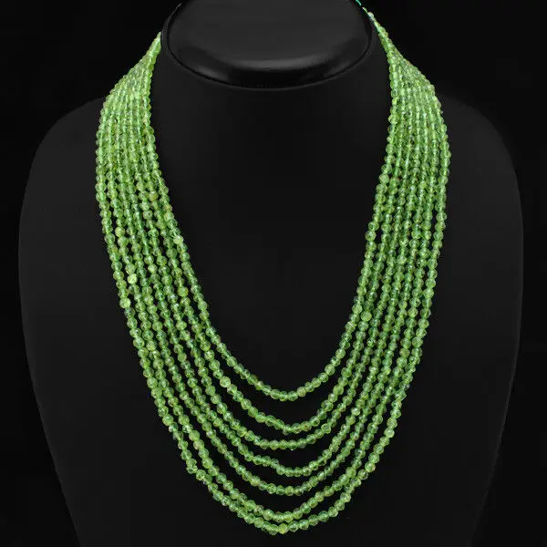 

TRUELY EXCELLENT 356.00 CTS NATURAL SPARKLING GREEN PERIDOT BEADS NECKLACE