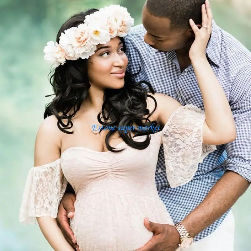 090B Lightweight Breathable Fabric Maternity Gown Dress Elegant Lace Detailing and Trailing Hem for Most Trimesters