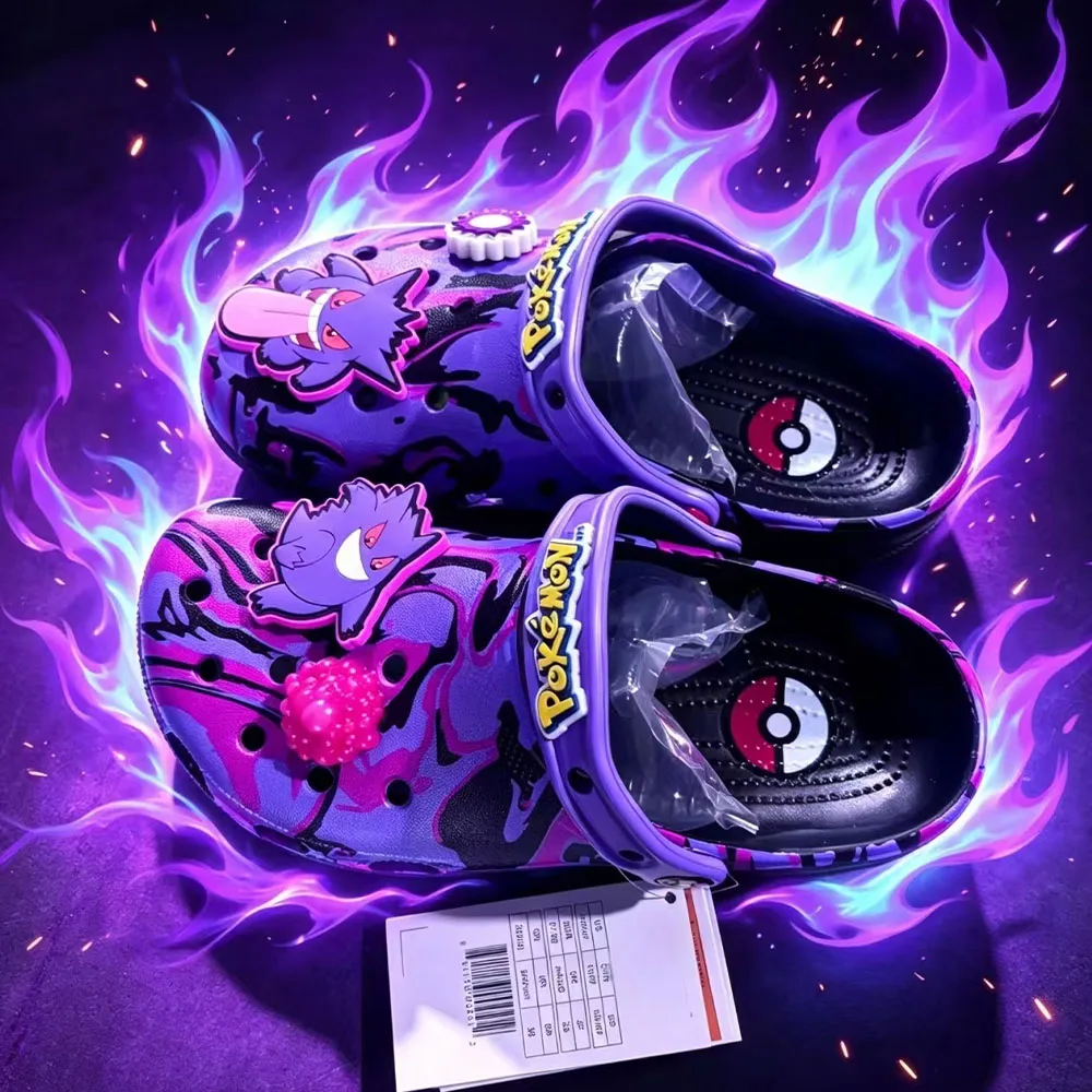 Unisex Anime Gengar Printed Clogs Slipper Tie-Dye Eva Casual Garden Shoes with Diy Charms Adjustable Heel Strap Non-Slip Sandals