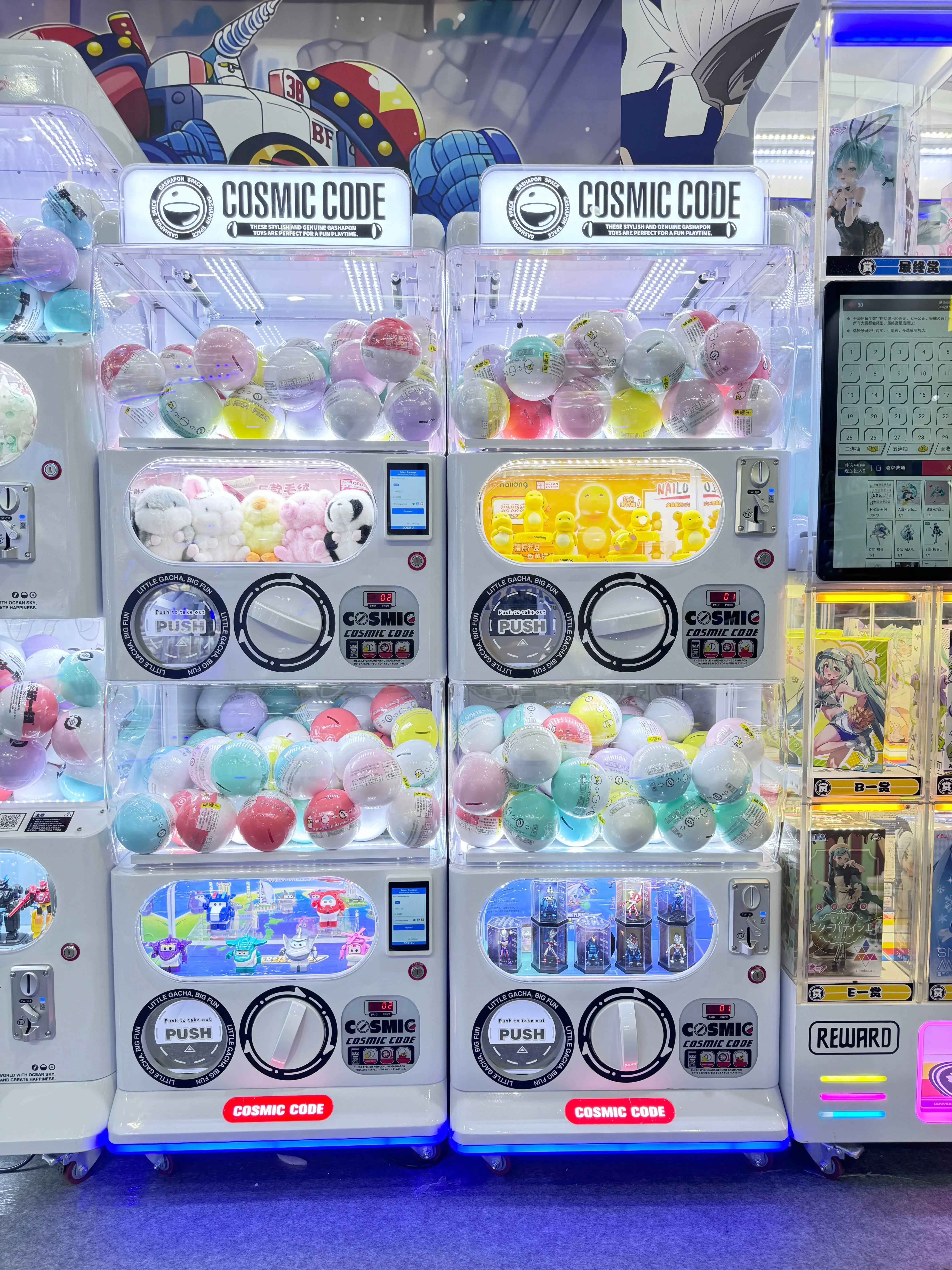 DOZIYU Market Gacha Vending Machine Toys Credit Card Gashapon Machines for 100mm Toys Coin Operated Gashapon Machine