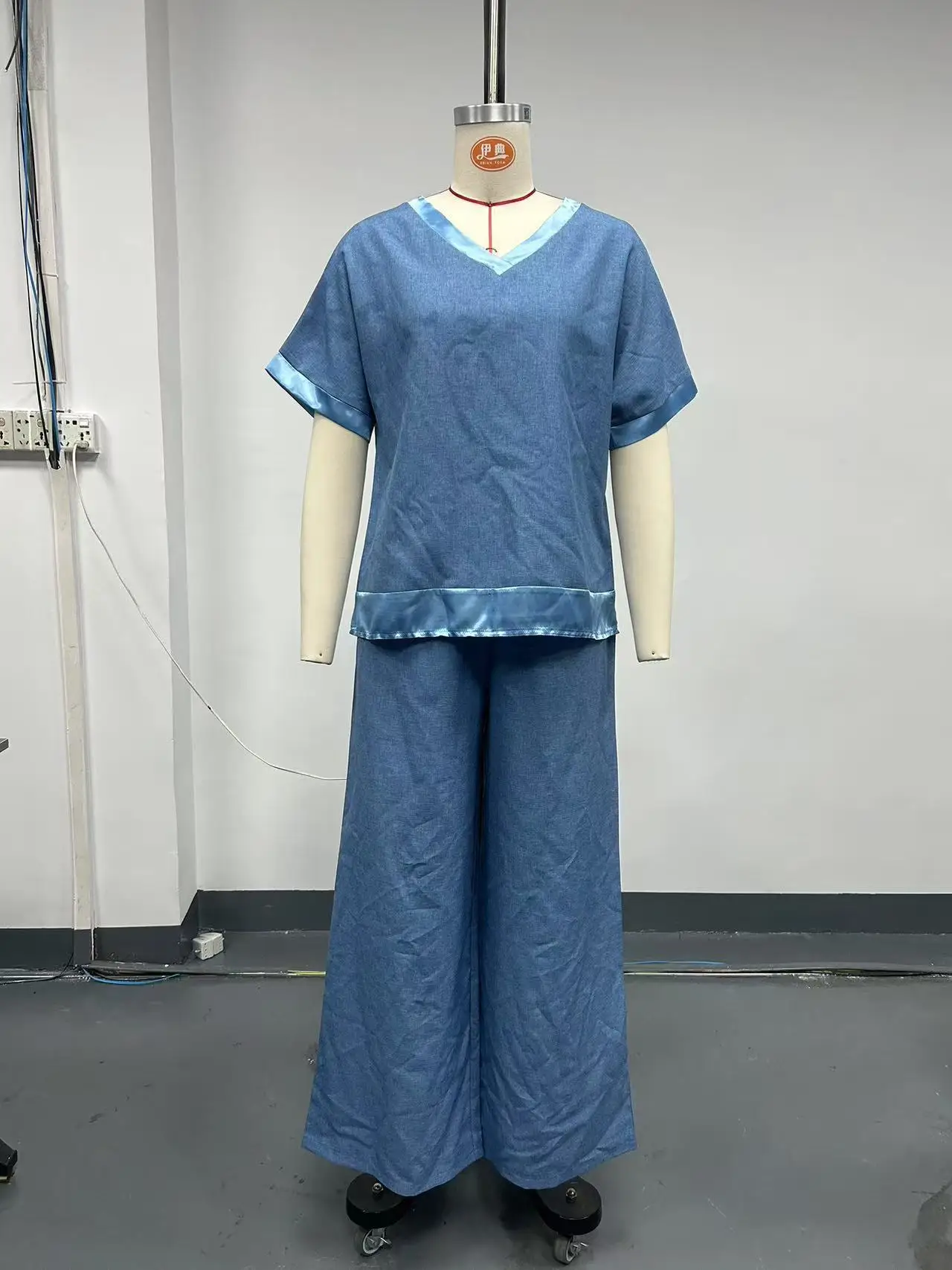 2025 الصيف المرأة الخامس الرقبة قميص 2 قطعة مجموعة قصيرة الأكمام المرقعة موضة بسيطة الشارع عطلة مستقيم السراويل دعوى #6