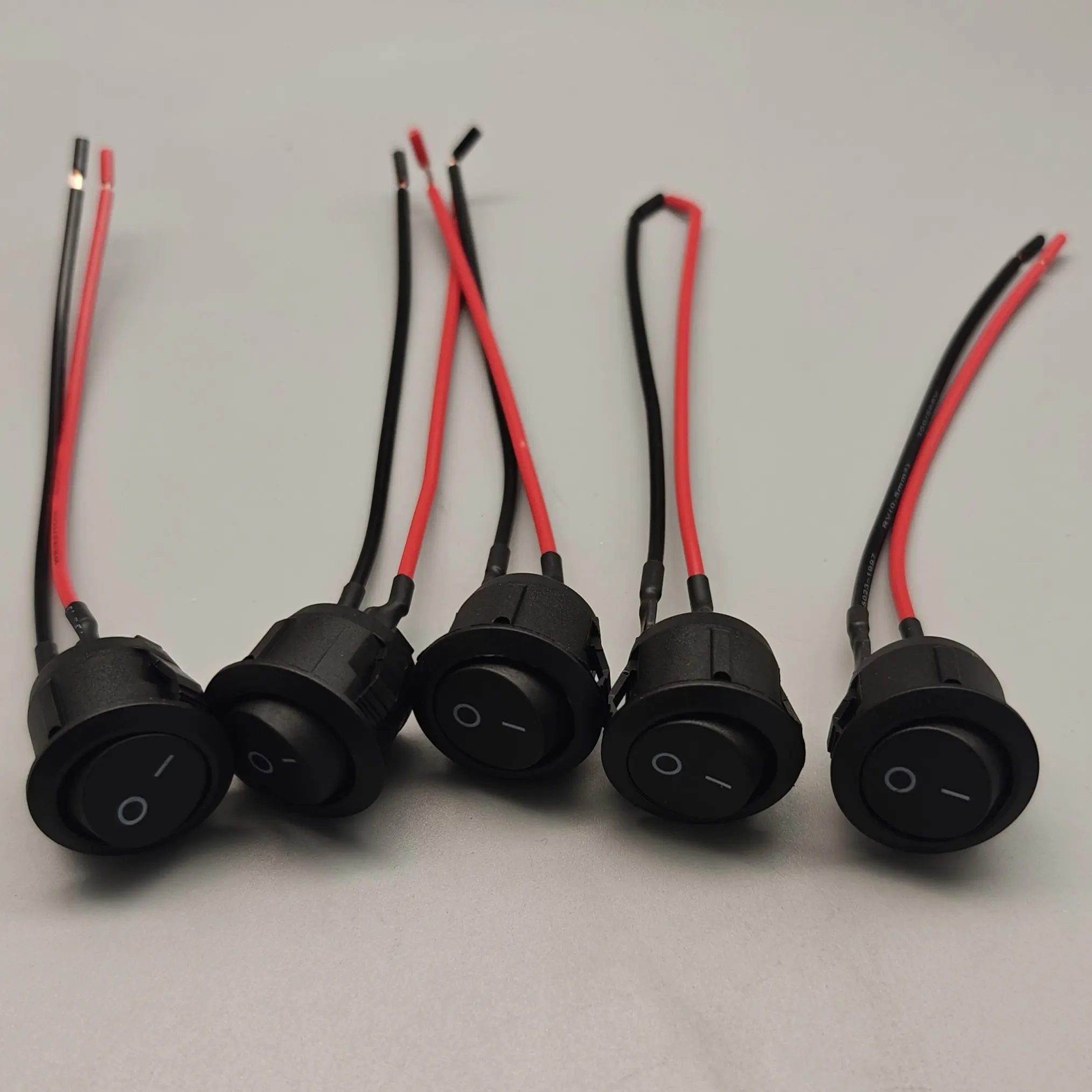 2/5/10er Pack Mini-Rund-Kippschalter, 20mm SPST Ein/Aus-Typ 12V DC Stromversorgung - Einfach zu installieren, langlebige Nylon- und Messingklemmen, enthalten # 187 Drahtleitung