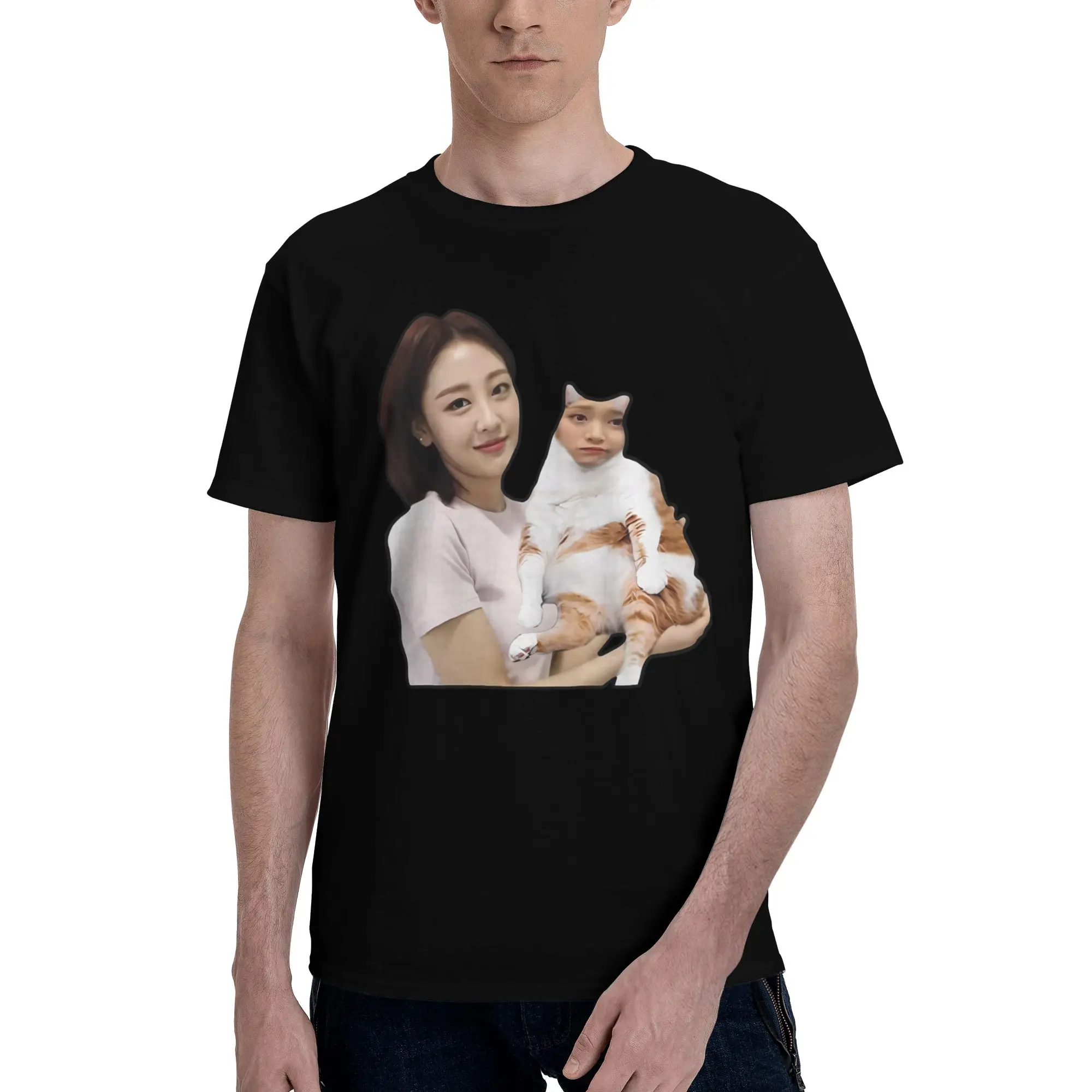 loona yves holding cat hyunjin Full Of Cotton Feeling Reversible T-shirt Light Casual Shirt