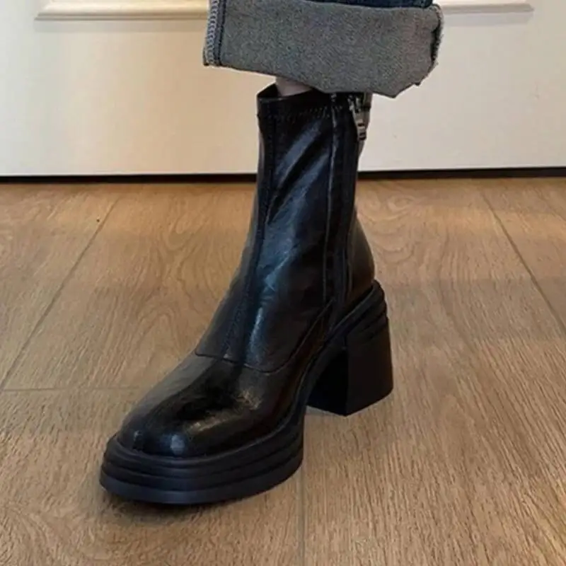 حذاء من الجلد للنساء أحذية عالية الكعب موضة أنيقة أحذية الشتاء مكتنزة فستان أحذية الثلوج الحفلات ماركة مضخات بوتاس موهير