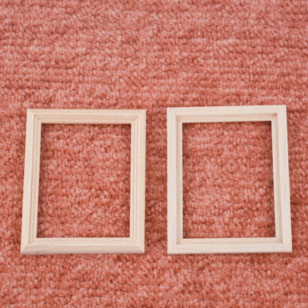 

12pcs Mini Wooden Photo Frame Natural Decorative Models for Micro L scape Mini House Layout Props Craft Supplies