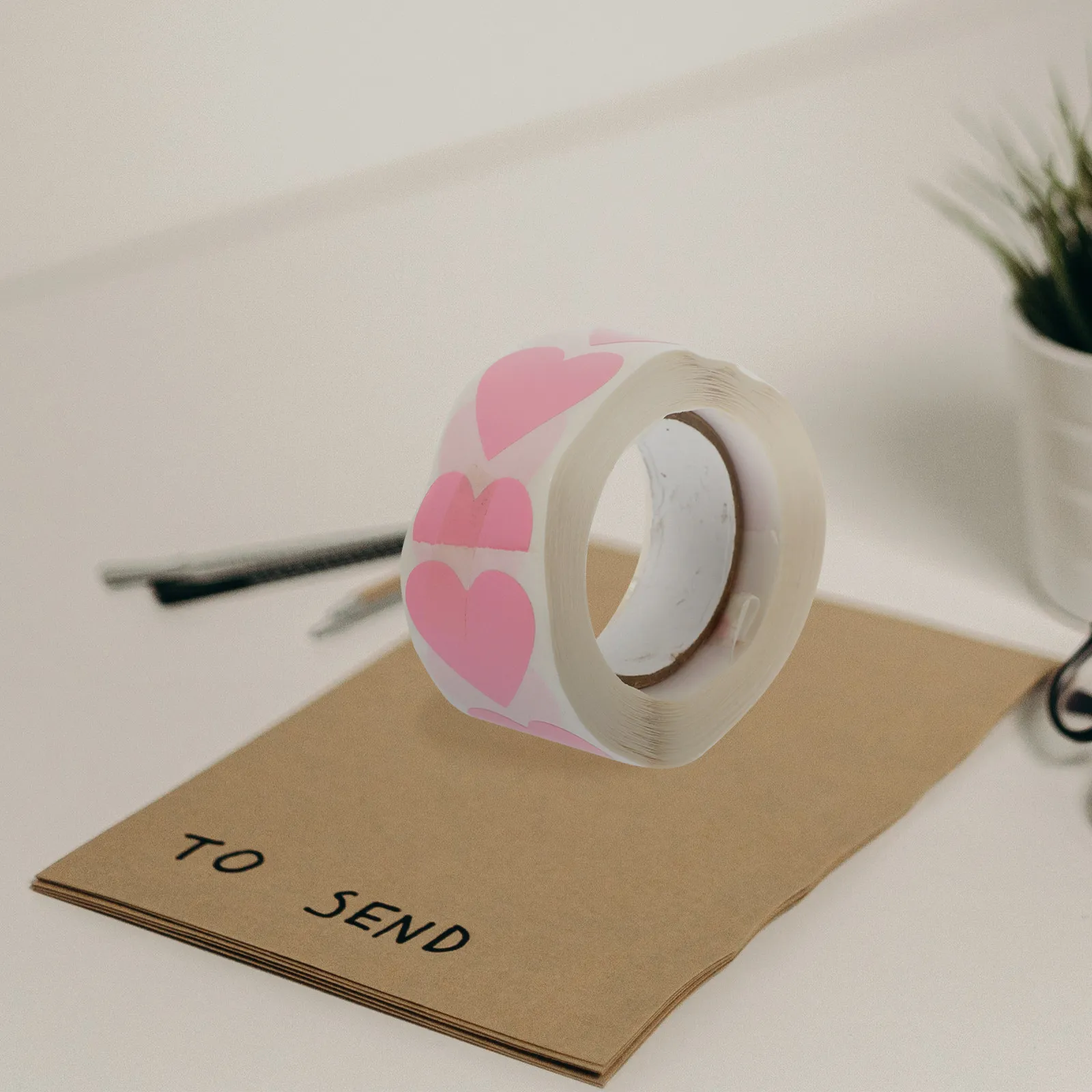 2 Rolls Valentine's Day Label Stickers Greeting Card Tag Sealing Diy Heart-shaped