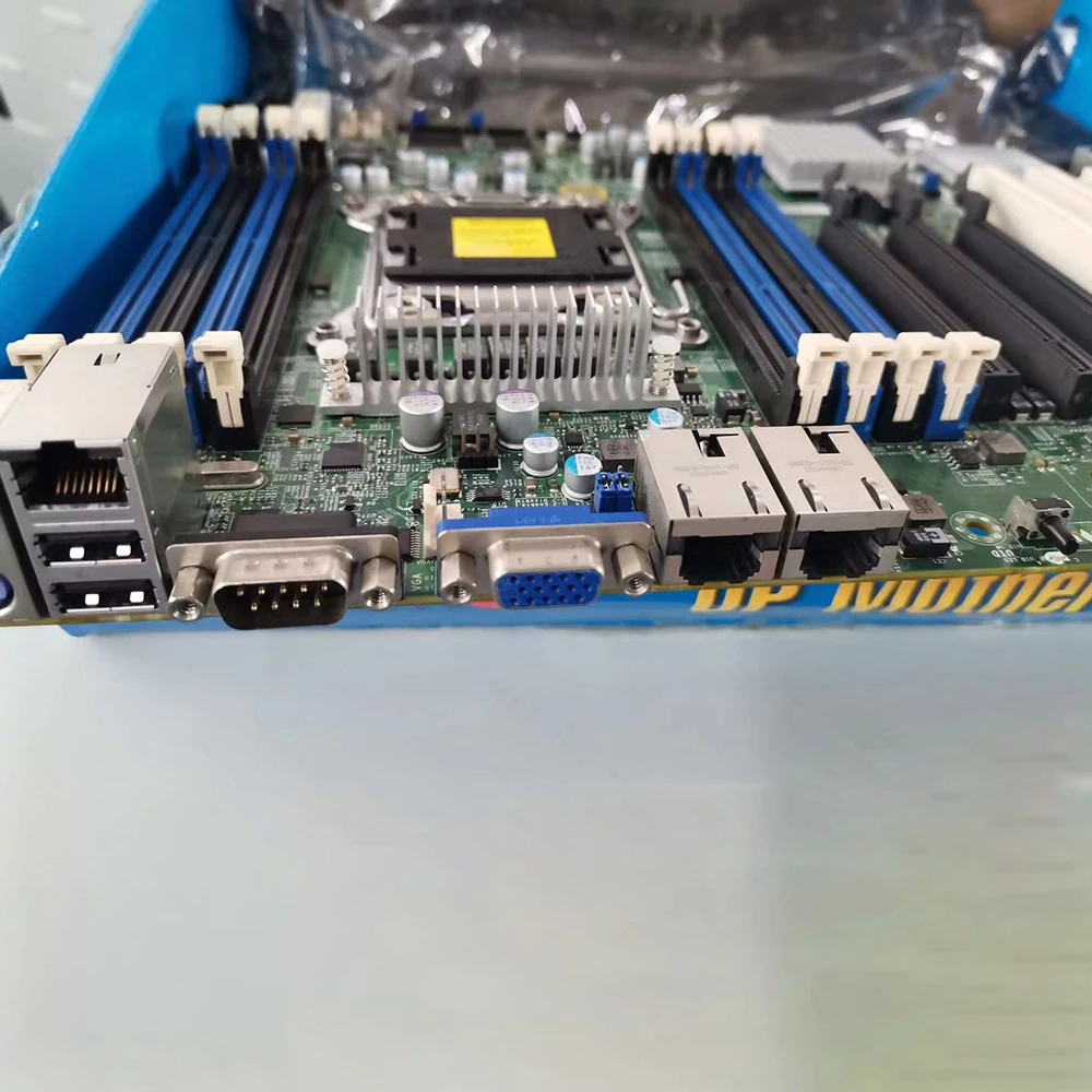 

X9SRE-F E5-2600/1600 v1/v2 Family DDR3 PCI-E 3.0 LGA2011 One-way Motherboard