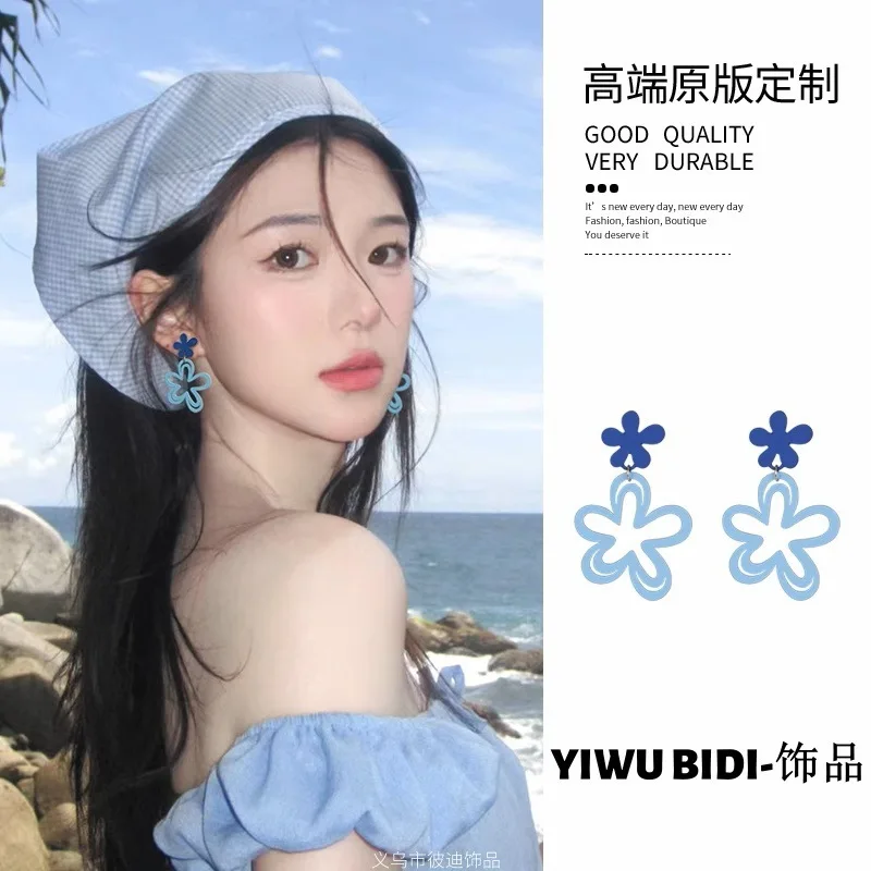 

Chunky Handmade Floral Earrings Ethnic Style for Women Seaside Holiday Lightweight Breathable Boho Accessory
