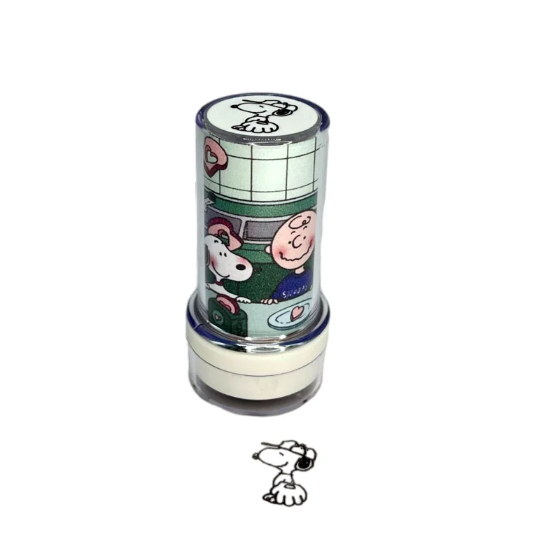 Snoopy Anime Cute Cartoon Pattern Compact and Portable Round Color Light Sensitive Seal Reward Toy Festival Gift