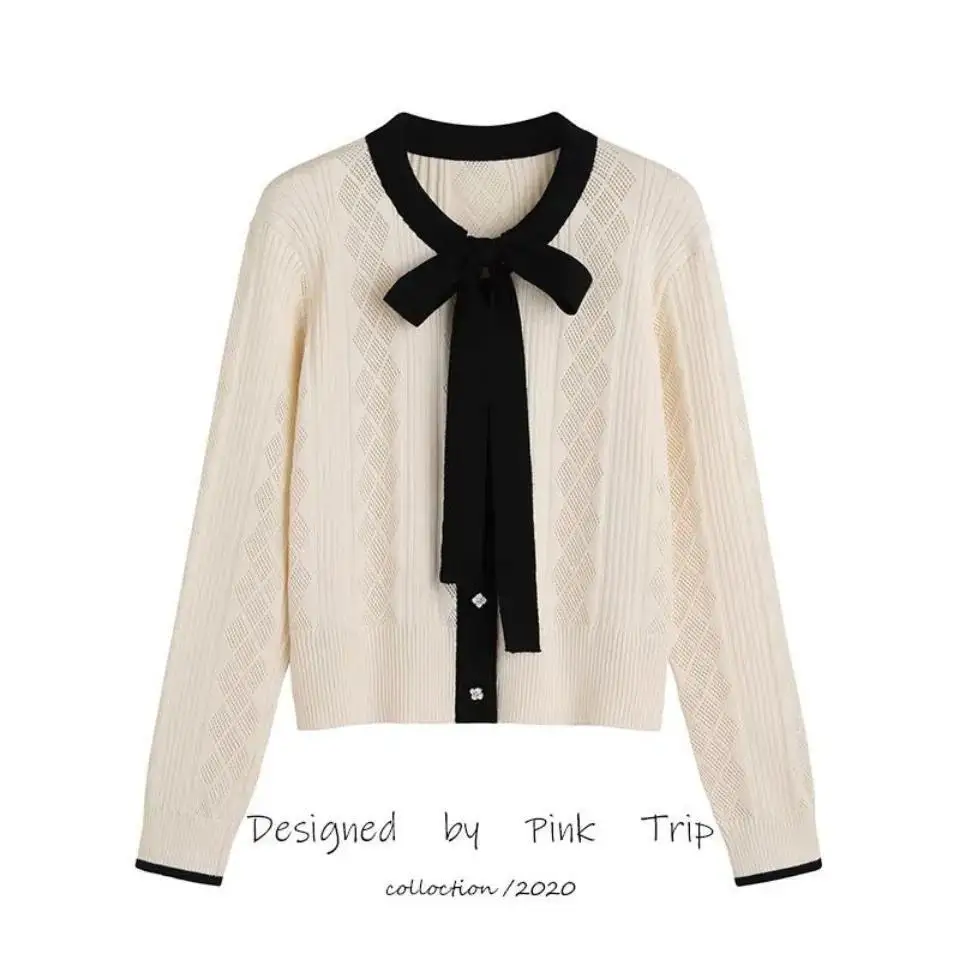 Lace Up Bow Knit Cardigan Spring And Autumn New Women\'s Color Contrast Hollow Pin Short Slim Top