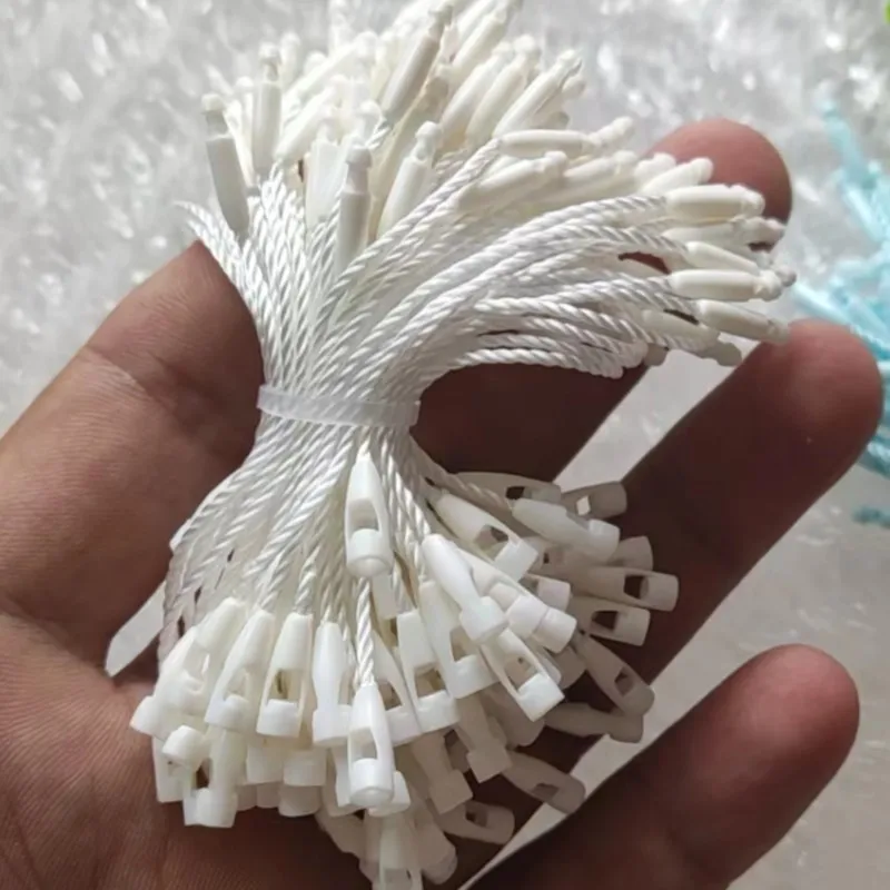 أسلاك البوليستر الصغيرة ، سلاسل علامة الملابس ، دبوس قفل المفاجئة ، مشابك التعادل حلقة ، العلامات الحبال ، أبيض ، بيج ، أسود ، 8 سنتيمتر ، 100 قطعة مجموعة