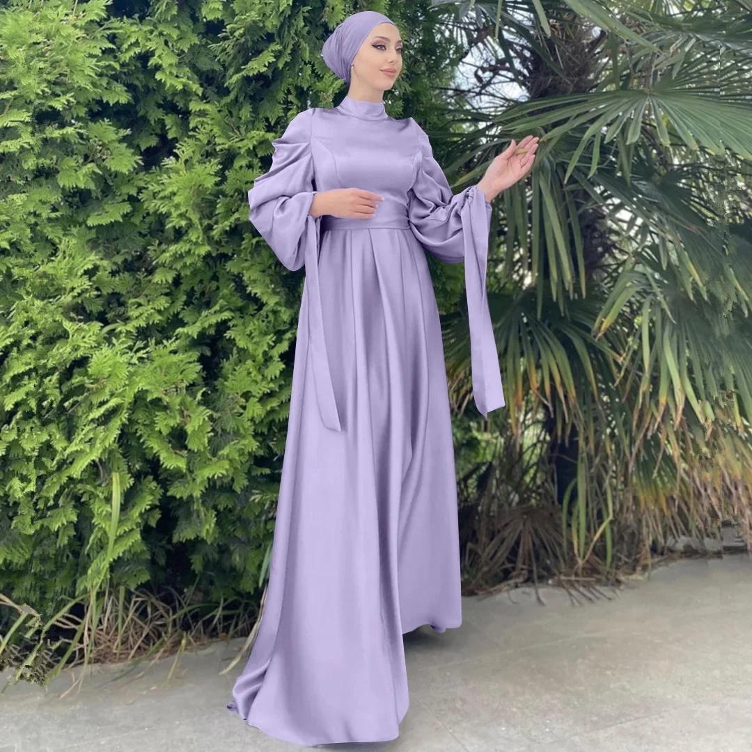 Imagem -02 - Moda Muçulmana Feminina Vestido de Cetim Islâmico Hijab Árabe Plissado Abaya Dubai Manga Balão com Fita Eid Mubarak Vestidos Turcos