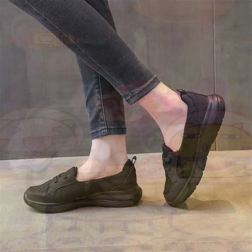 

35-42 Anti-skid Women Vulcanized Shoes Plus Size Women's Black Female Sneakers Sport Type Cheapest New Year's Sunny