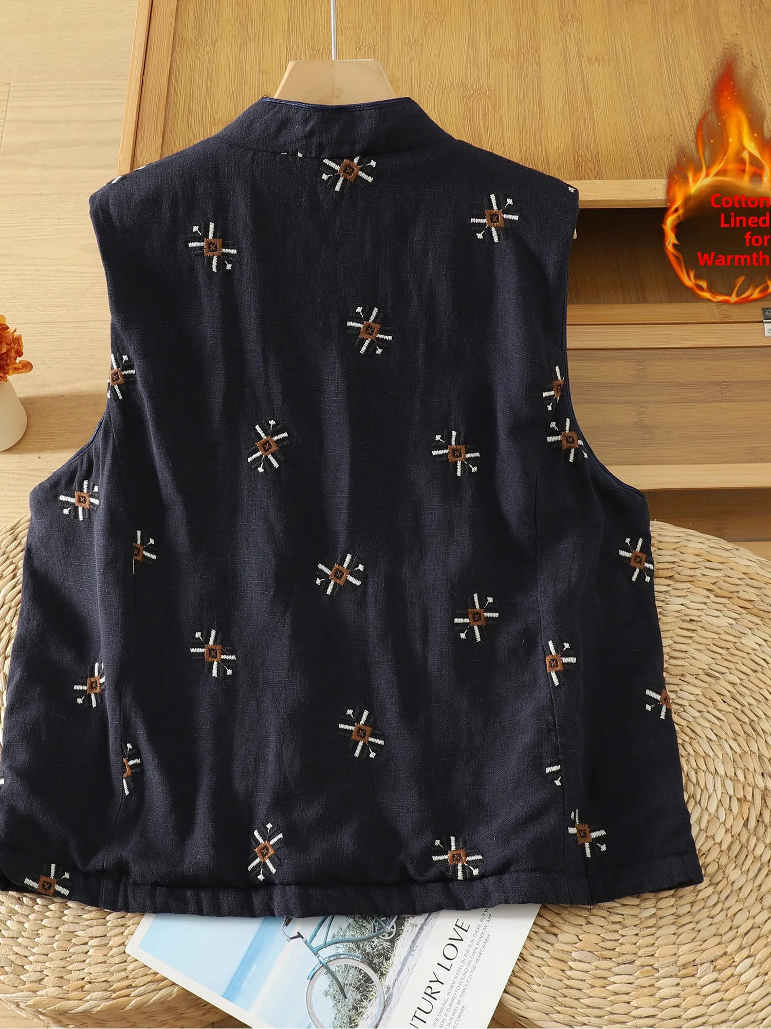 Thickened Retro Women's Vest Winter Outerwear Warm No-Sleeve Tank Top Old Money Style Artistic Fashion for Girls round Neck