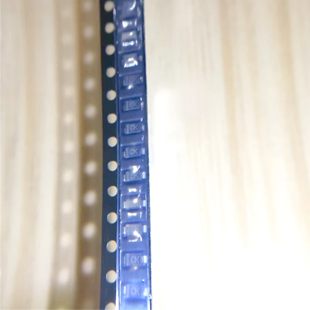 

20 шт./лот PTVS28VS1UR 28V однонаправленное стандартное 1206 переходное напряжение