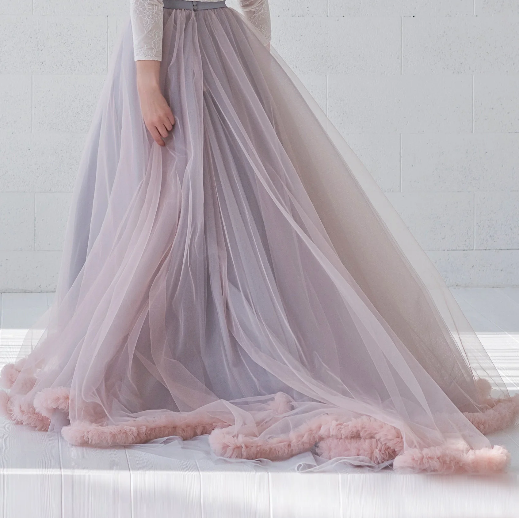 2023 New Tulle Ruffles Skirts For Wedding Dress Hemline   Blush And Grey Bridal Tulle Skirt Long Train Prom Formal Skirt