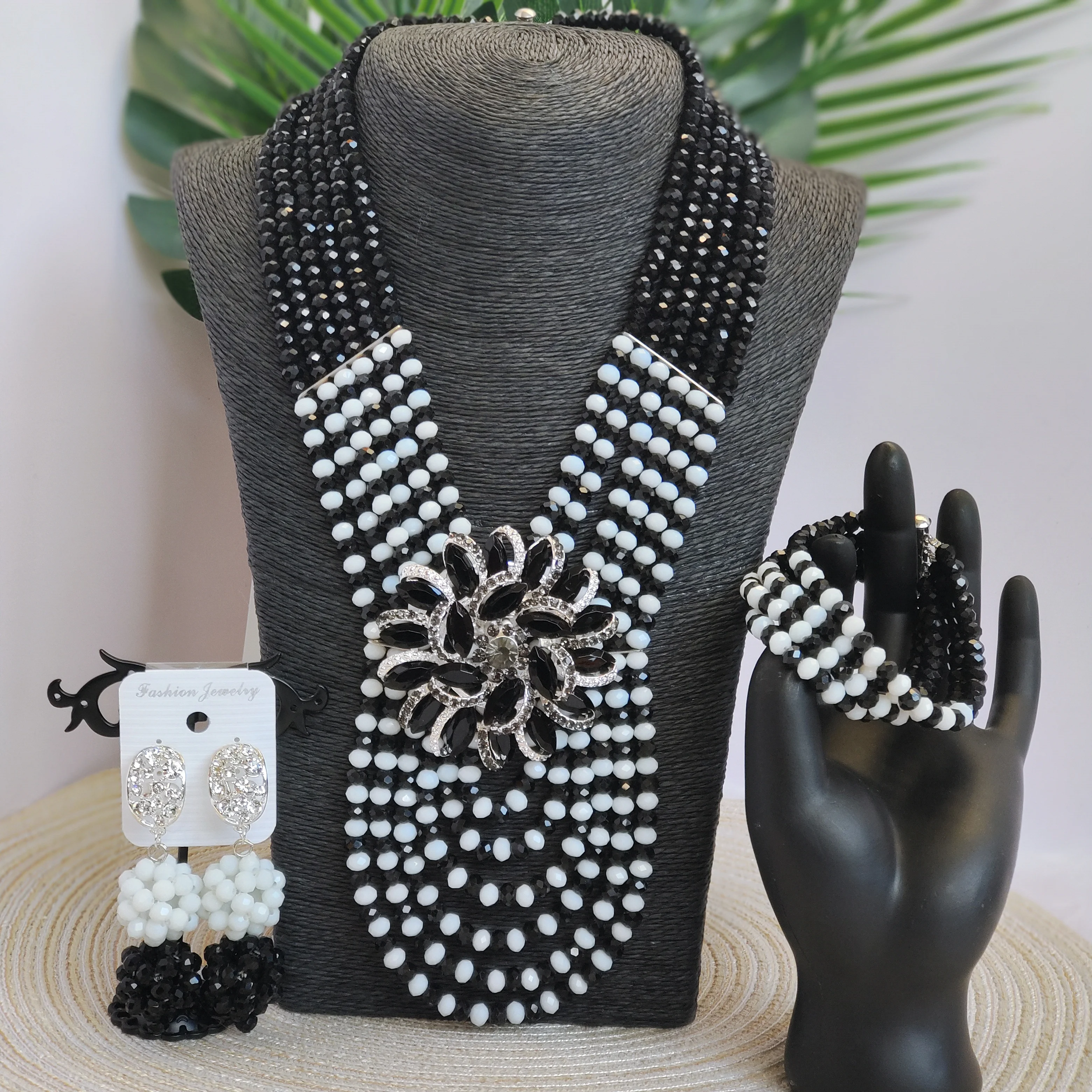 

Black and White Crystal Beaded African Jewelry Set