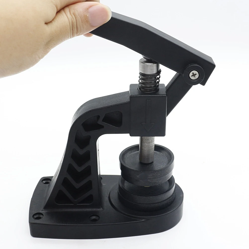 

1pc Watch Press Set Back Case Closer Crystal Glass Fitting Watch Repair Tool with 12pcs (Black)