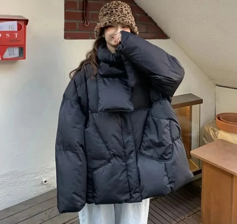 White Duck Down Coat Women Round Neck Loose Thicken Parkas Warm Outwear Winter New Fashion Female Scarf