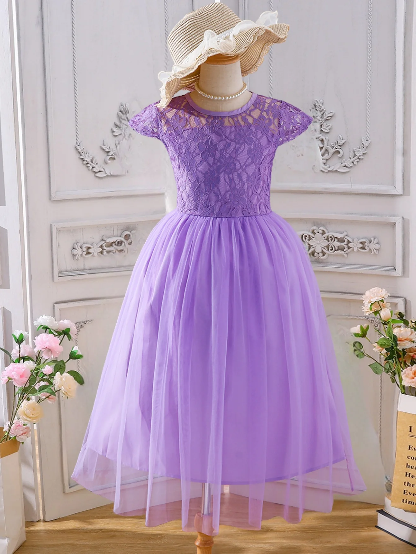 Summer children\'s girls\' dress dress Hollow lace embroidery patchwork pongee double skirt Elegant elegant purple princess dress