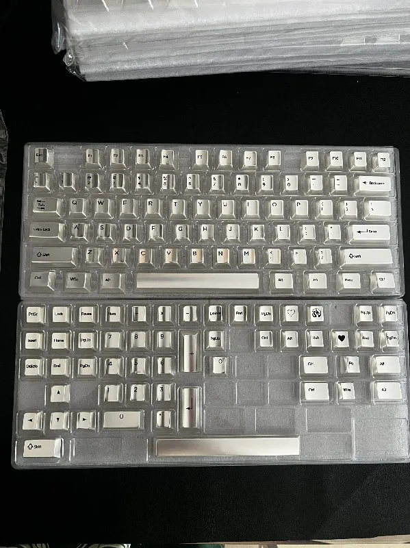 Tutup Tombol Logam Campuran Aluminium Tutup Kunci Titik Profil Ceri Kustom Tutup Tombol Desain Pengrajin Emas Cermin Emas Matte untuk Gamer