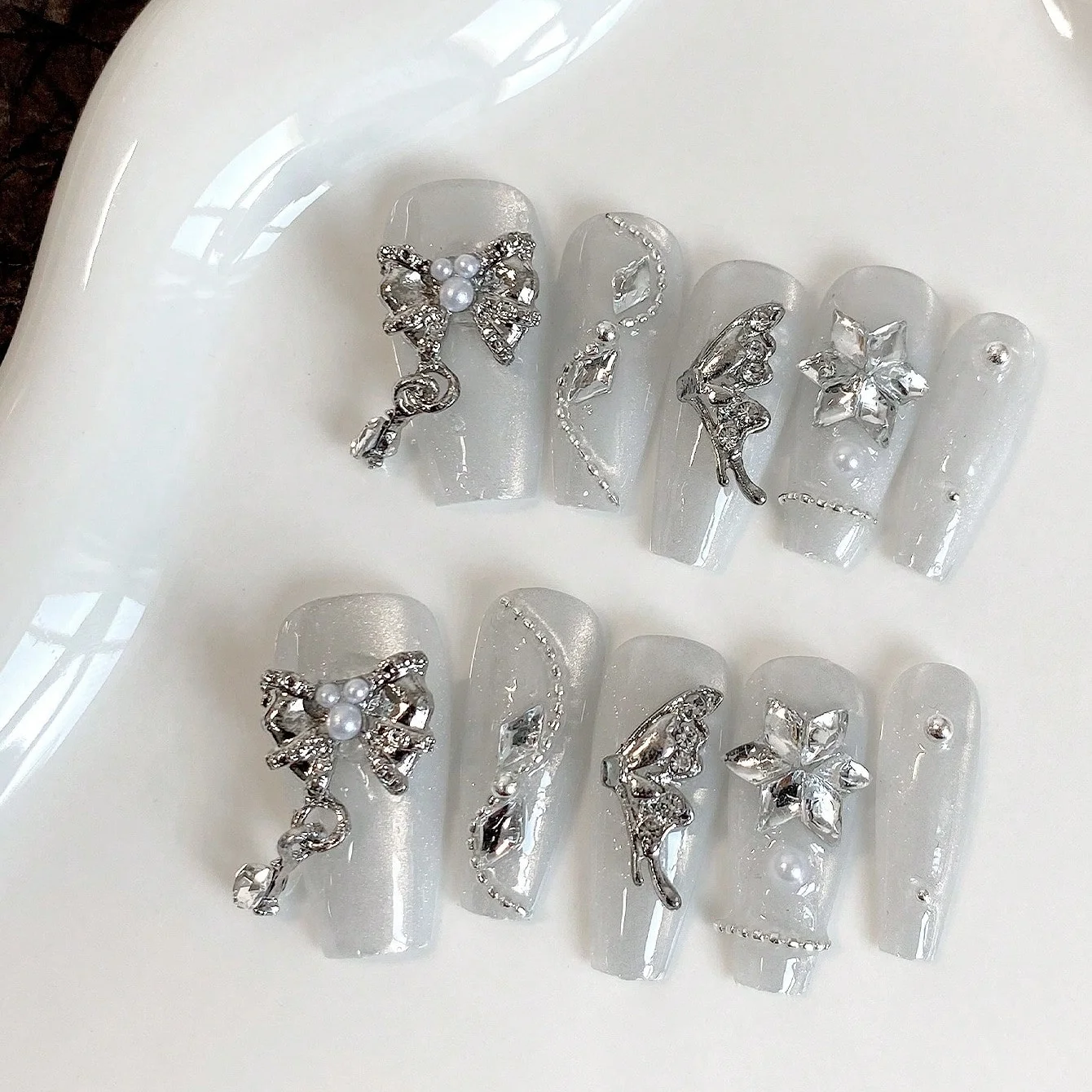 10pcs pure handmade coffin shaped nail art, fake nail art, transparent crystal butterfly nail art, suitable for women's use
