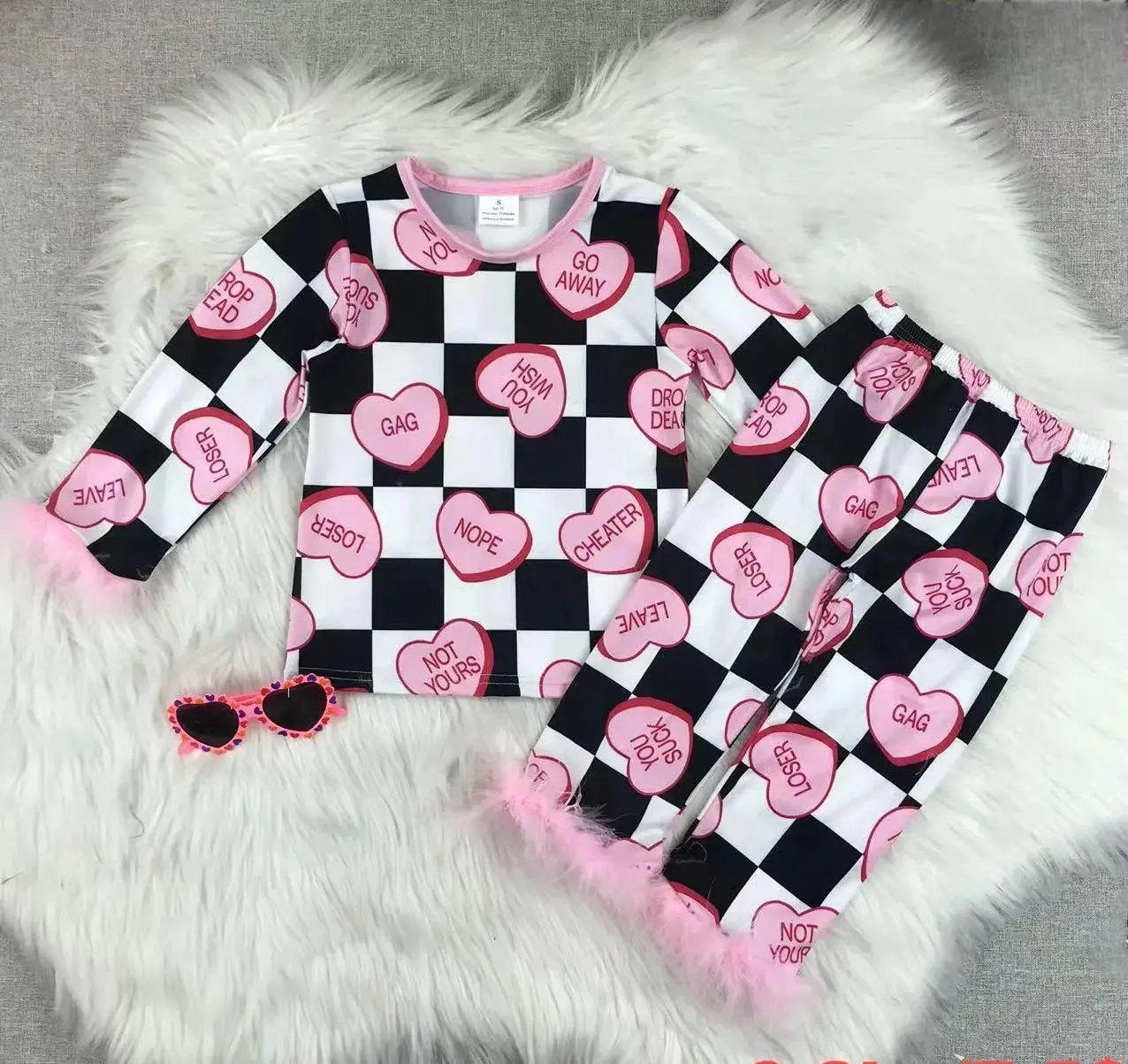 Valentines Day Girls Pajamas Baby Heart Furry Cute Children 0-16 Years Old Pajamas Set Romantic Pattern