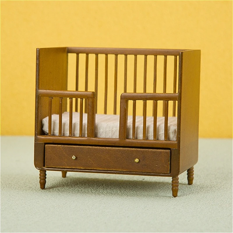 

1pc 1:12 Scale Dollhouse Miniature Wooden Bed Playhouse Bedroom Scene Furniture Ornament Decorations Accessory Mini Bed Model