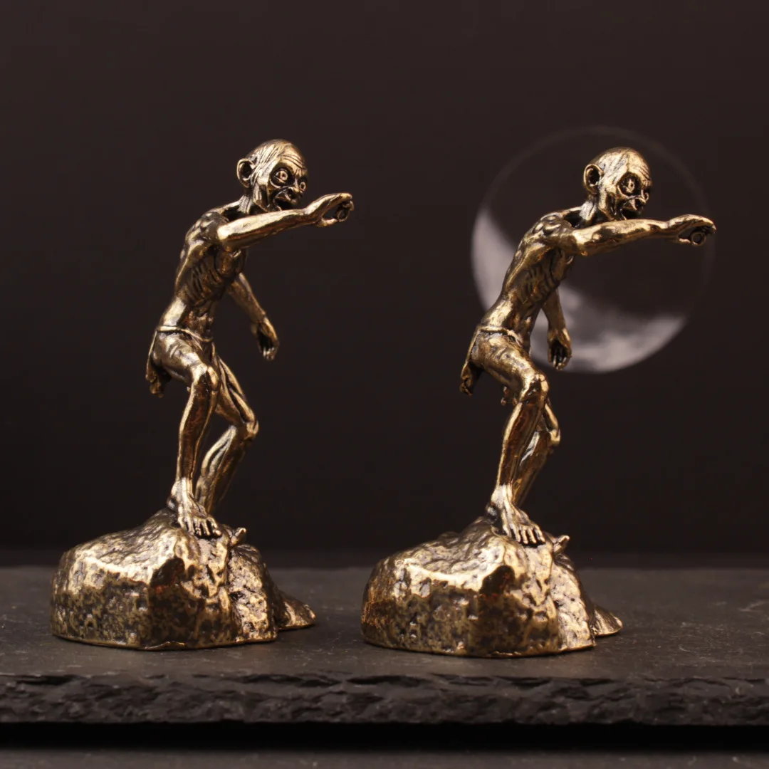 1/2 pieces of brass elderly home office desktop brass sculpture small ornaments standing on a hill