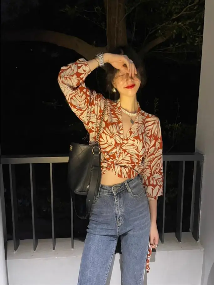 

Women Shirts Turn-down Collar Long Sleeve Loose Vintage Blouses Female Elegant Office Ladies Chic Jacquard Tunic Shirt Top
