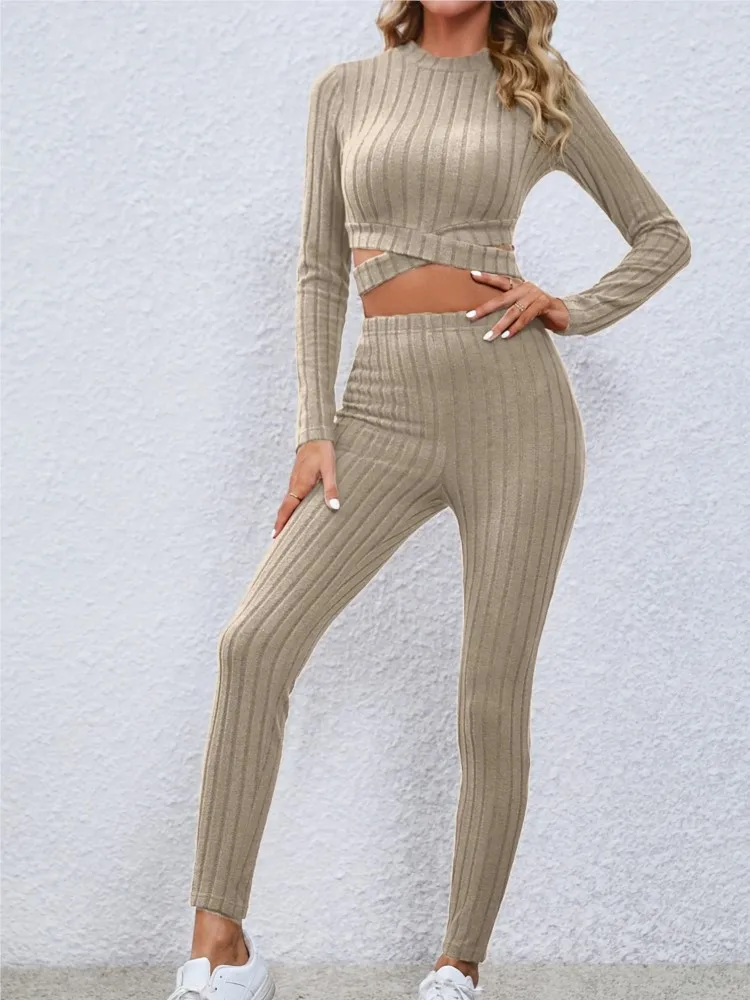 Women's Casual Slim Fitting Sports Suit Autumn Winter Fashion Solid Long Sleeve Short Top And Trousers Skinny Two Piece Sets