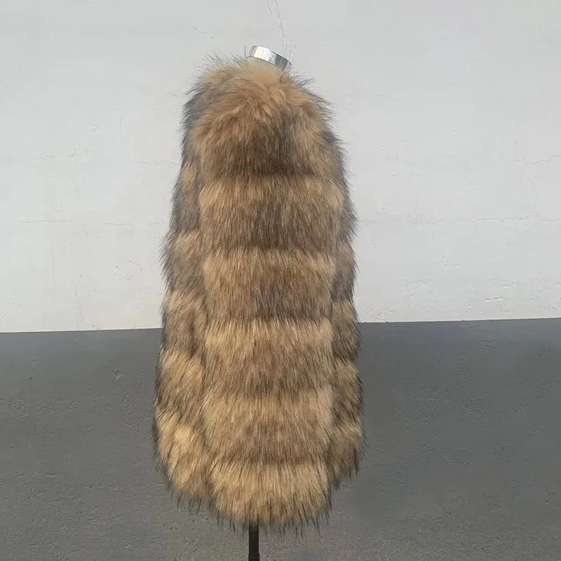 European and American Autumn and Winter Fur Coat Imitation Raccoon Fur Grass Spliced Women\'s Artificial Fur Coat