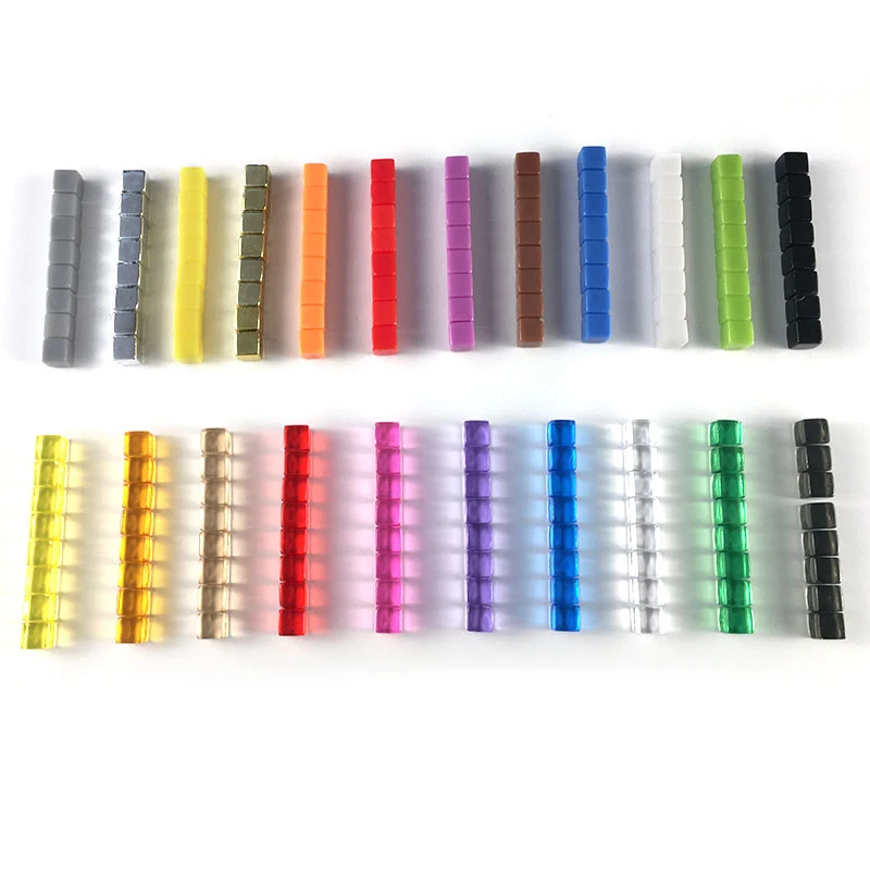 

аксессуары для настольных игр жетонов, индикаторные блоки, реквизит для маркировки, материалы самодельные, пластиковые карты