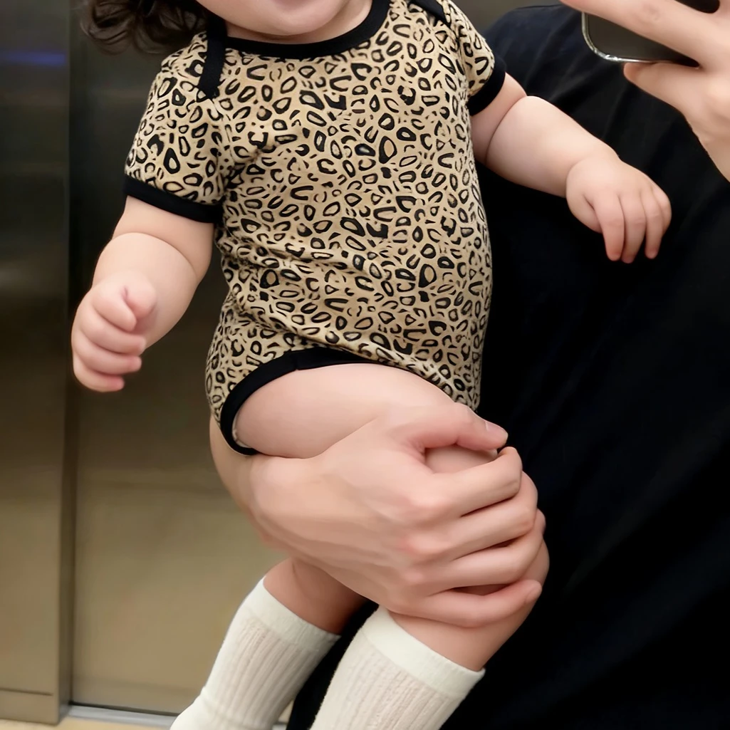 2026 Summer Fashion Newborn Baby Leopard Print Bodysuit Short Sleeve Romper Breathable Soft Comfortable Casual Outfits for Baby