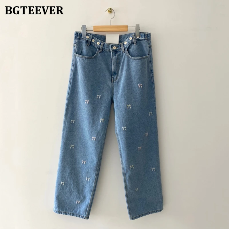 BGTEEVER Stylowe Luźne Spodnie Jeansowe z Szerokimi Nogawkami, Kieszeniami i Haftem, Damskie Wiosenno-Letnie Casualowe Jeansy z Wysokim Stanem