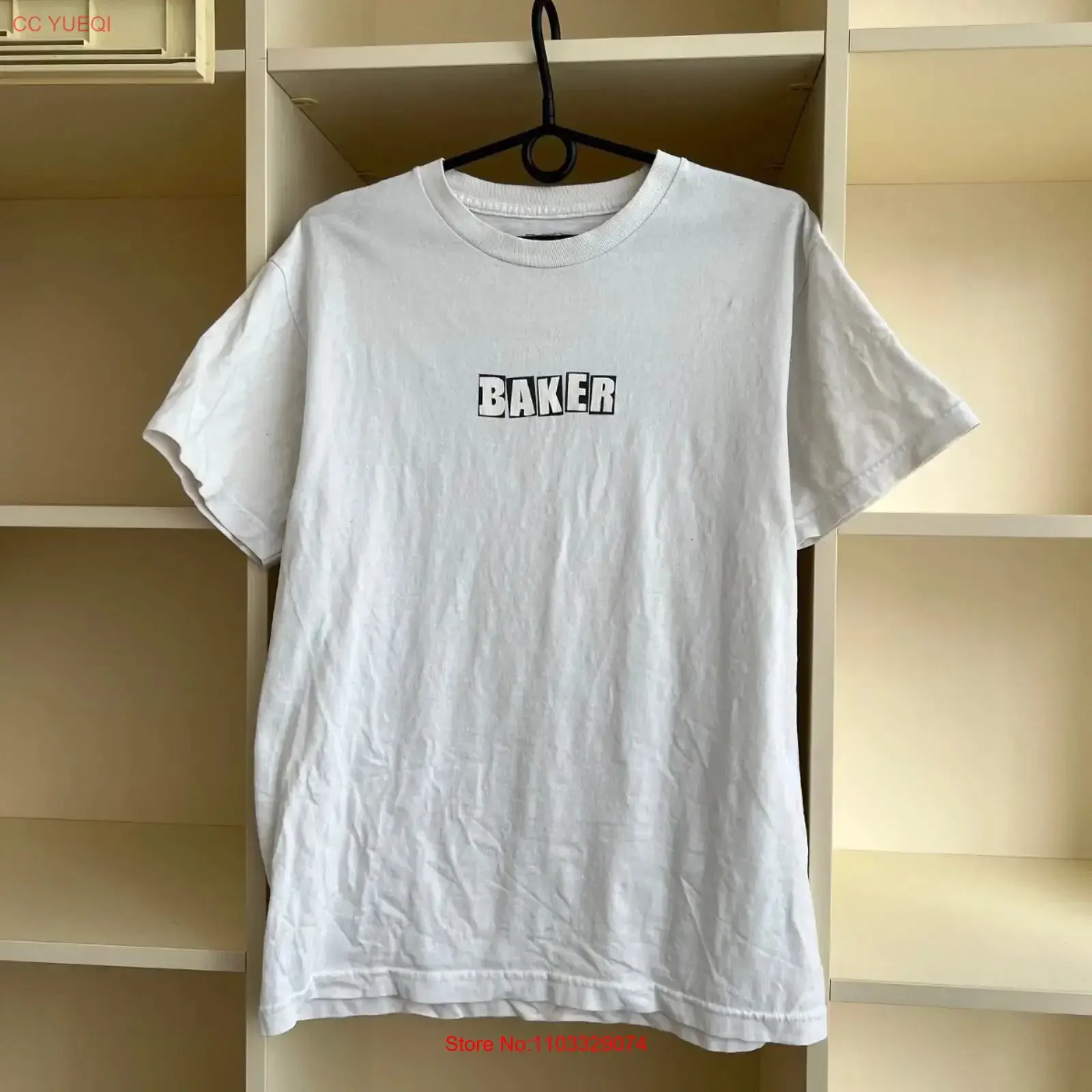 T-shirt Baker Skateboards taille M vintage délavé unisexe homme légèrement tendance pour un usage quotidien graphique confortable