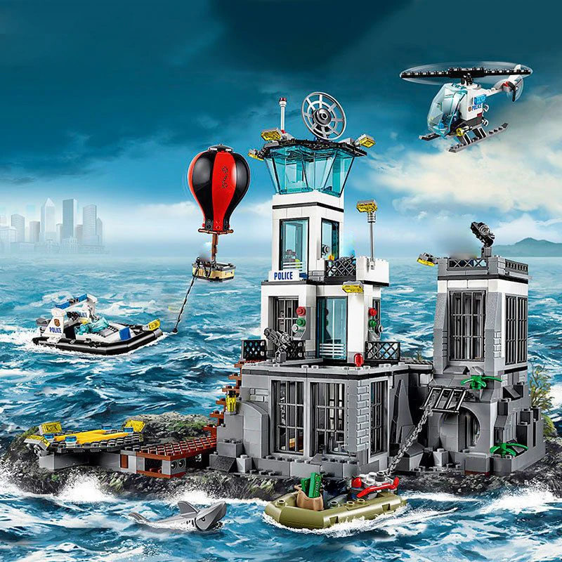 City Series Sea Prison Island Building Ship Helicopter Model Creative Building Blocks Toy Children\'s Assembly Toy For kids Gifts