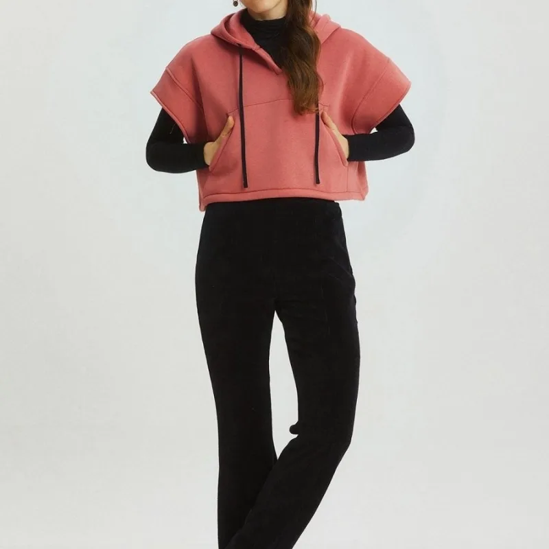 2025 Design Sense New Export Sports Style Hooded Short Sleeve Pocket Short Vest Sweatshirt Women