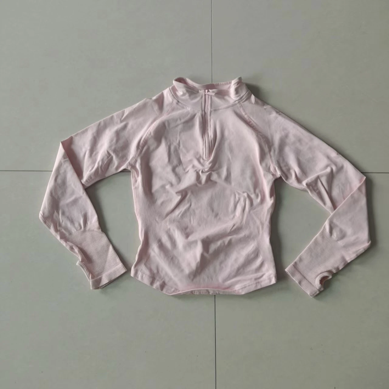 Dneyf D-Y-F dames workout top met halve rits, slanke, lange mouwen, compressie top voor yoga & gym training met aangepast label