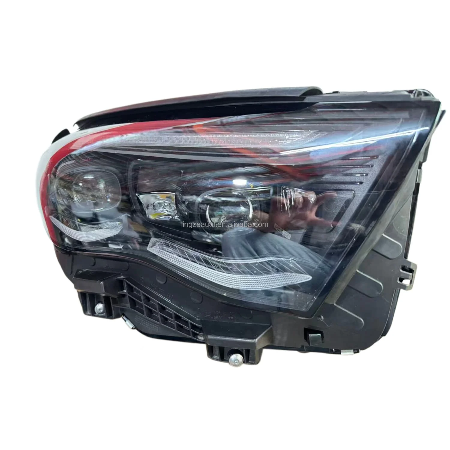 Fit for Mercedes-Benz E Headlight 2024-2026 Mercedes-Benz W214 Multi-Beam LED Headlight Benz E-class W214 Factory Direct Sales