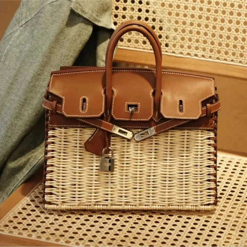 New Rattan Woven Hand bags for Women Vacation Beach Camera Bag Fashion Purse Girlfriend Gift Tote Bag Straw Headphone Bags