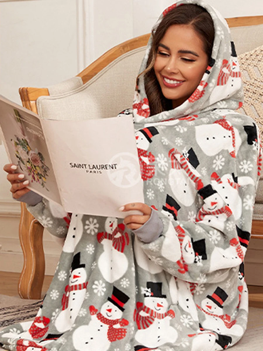 Christmas Blanket Hoodies Snowman Print Wearable Oversized Hooded Blanket for Women Sweatshirts Warm Flannel Blanket Nightgown