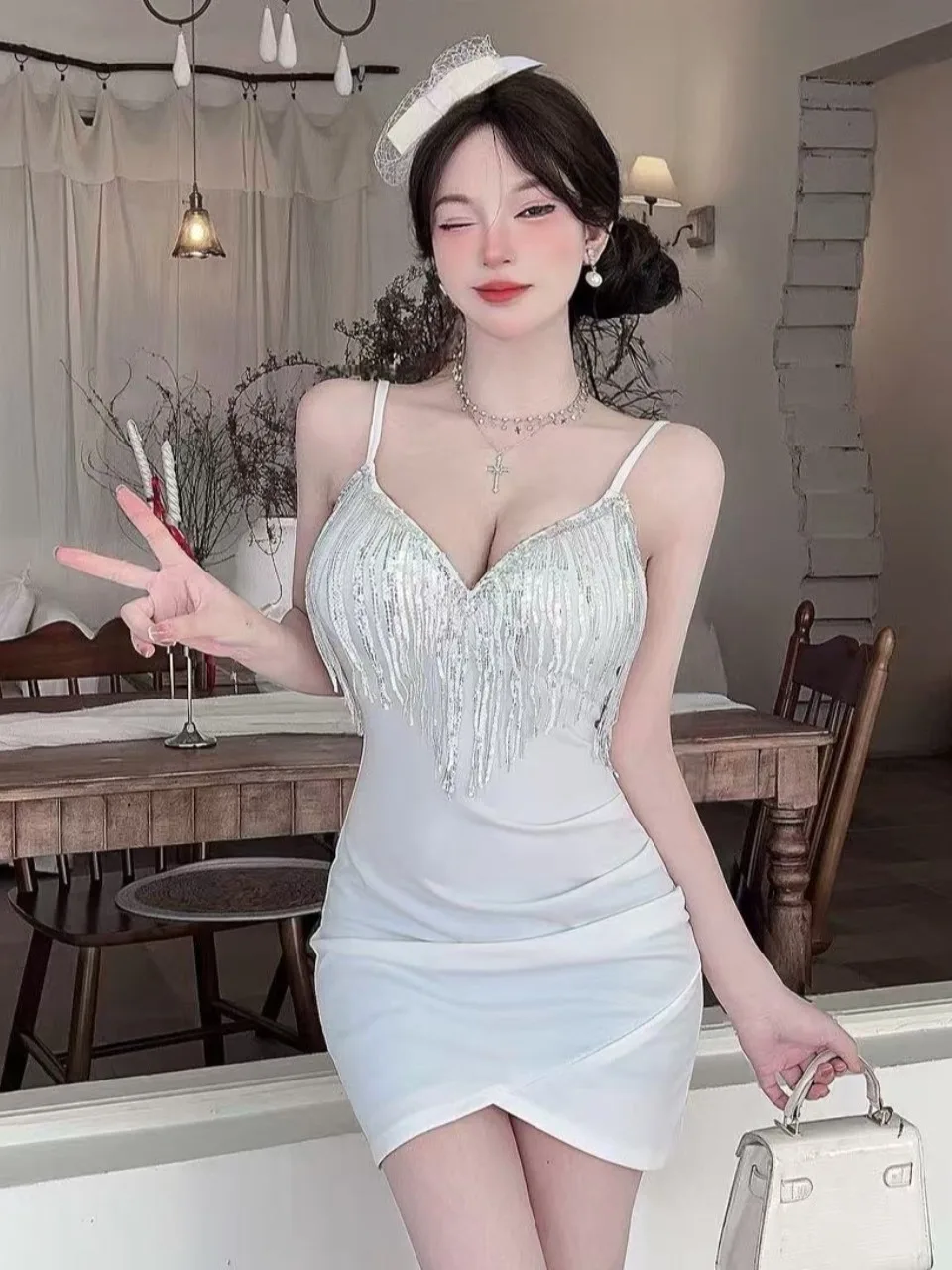 

Ele Pure Desire Низкий вырез Эластичный ремешок с кисточками Dr Женская сексуальная юбка Personali Lady Fit ort с высокой талией Осень W...