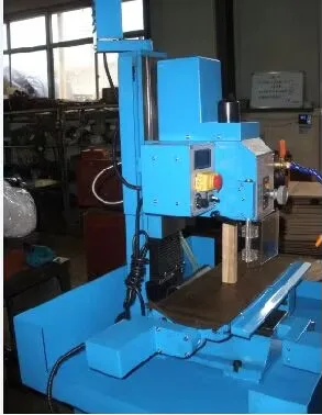 Sumore China Metal Hine SP2214 Cnc Drilg e Milg Hines