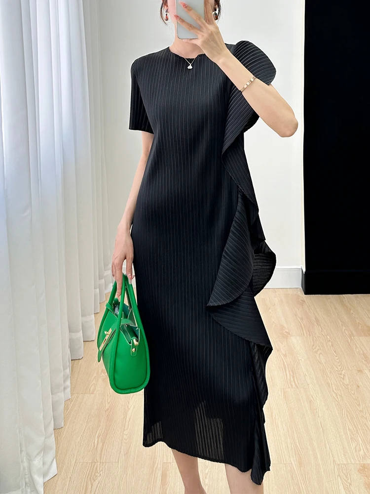 

Elegant Pure Color Pleated Slim Fit Casual Comfortable Summer Dress Women's Fashion Design High End Sensation Commute Style