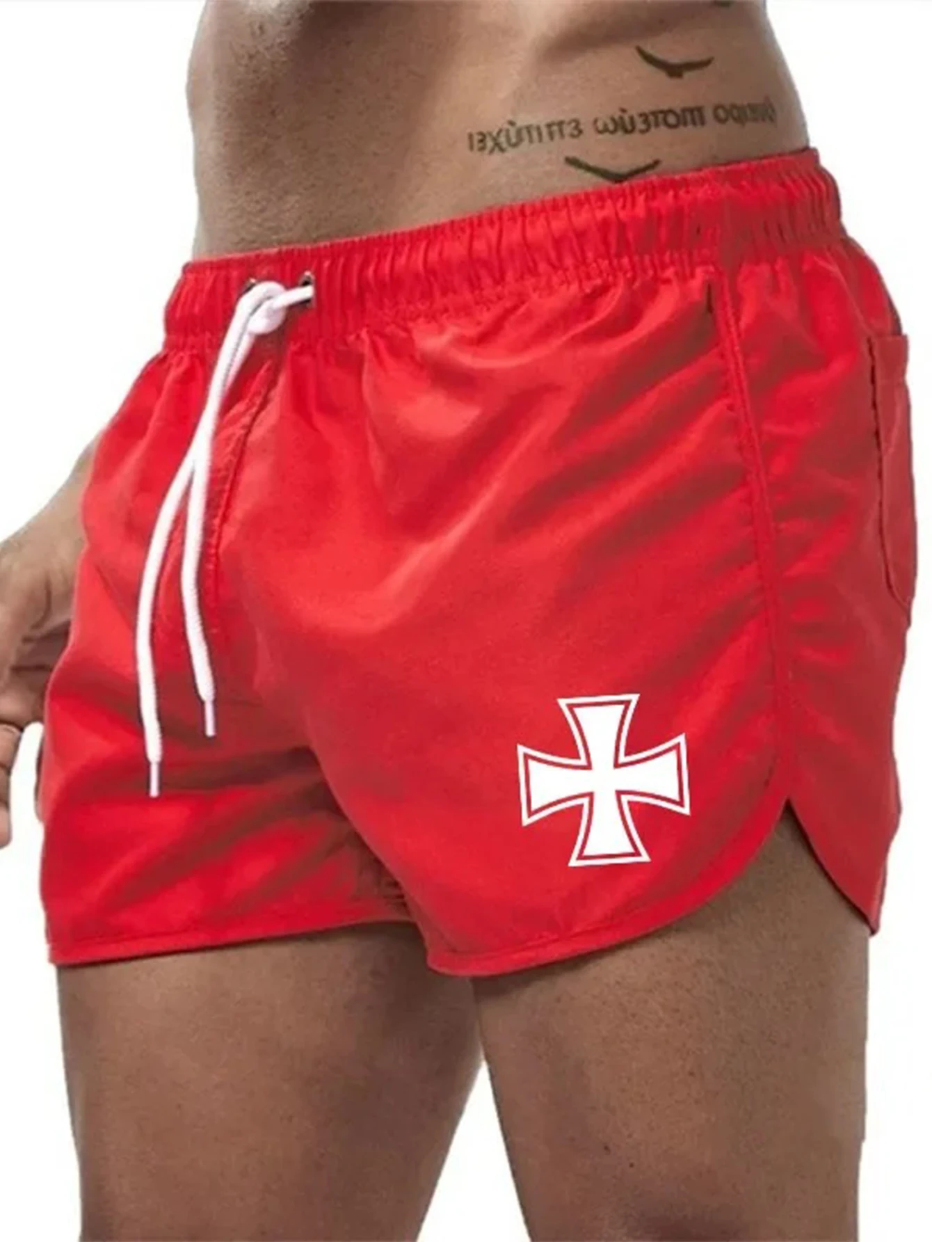 2025 pantalones cortos estampados para hombre, pantalones de gimnasio a la moda para hombre, bañadores de playa ventilados para nadar, pantalones cortos de secado rápido para Surf de verano